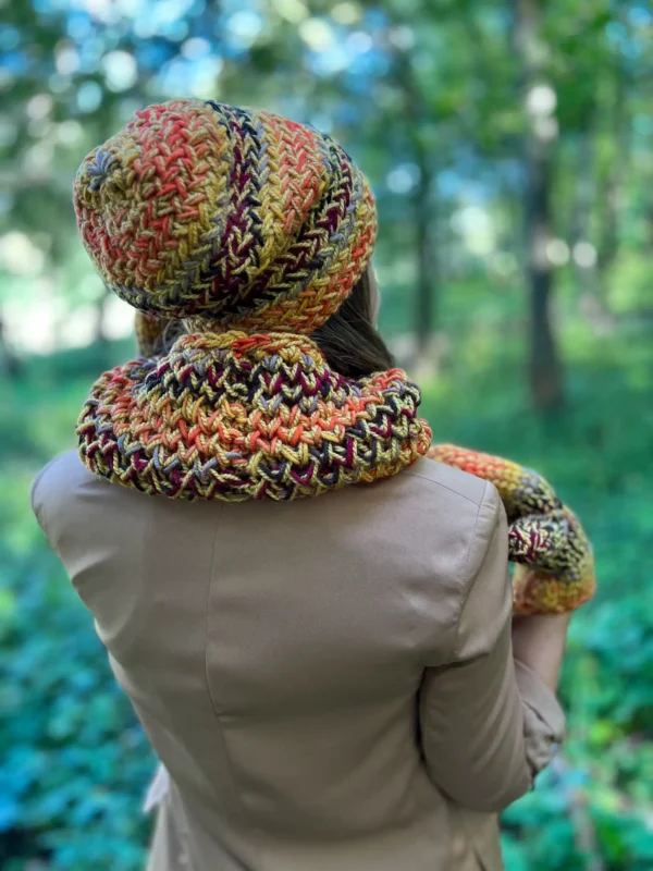 Ciepła czapka zimowa EXPLORER ,,Jasna jesień"