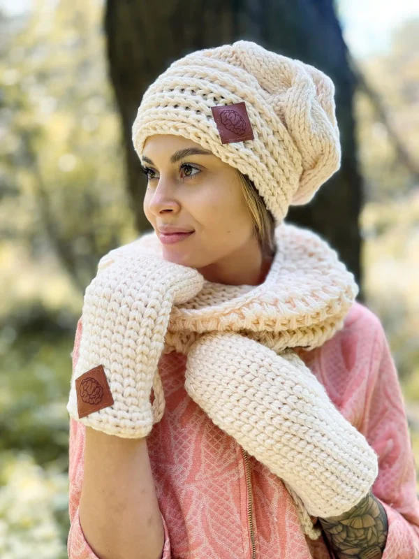 Czapka nieugniatająca włosów THIS IS IT ,,Ecru"