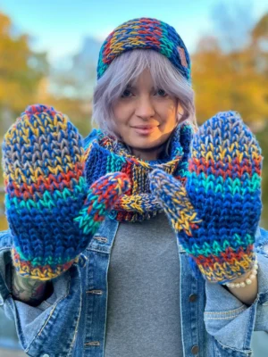 Rękawiczki handmade ze sznureczkiem ,,Górski potok"