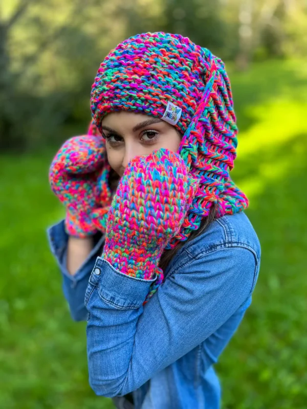 Czapka zimowa bez pompona NEVERLAND "Kolorki"