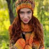 Czapka zimowa z pomponem SMILE ,,Jasna jesień"