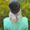 Luźna czapka z bawełny logo kolorowe "Ciemny szary"