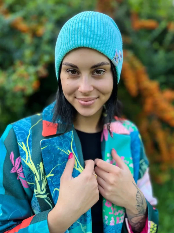 Czapka slouchy logo kolorowe "Jasny turkus"