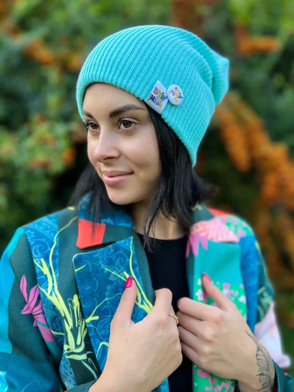 Czapka slouchy logo kolorowe "Jasny turkus"