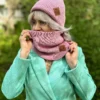 Bawełniana czapka beanie logo ekoskórka "Brudny róż"
