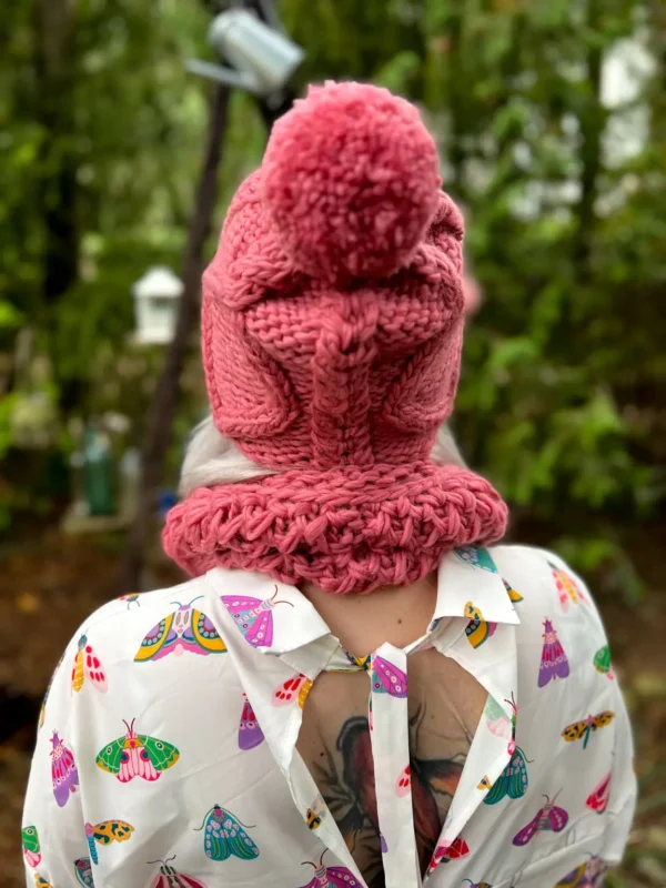 Czapka MERINO podszyta jedwabiem HERO ,,Malina"