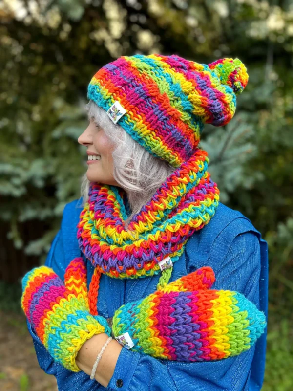 Czapka zimowa ENDORFINA ,,Tęcza"