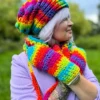 Rękawiczki handmade ze sznureczkiem ,,Tęcza"