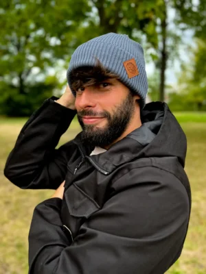 Męska bawełniana czapka beanie logo ekoskórka "Ciemny szary"