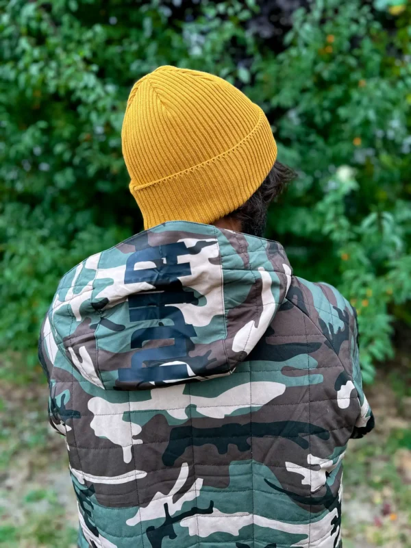 Męska bawełniana czapka beanie logo ekoskórka "Musztardowa"