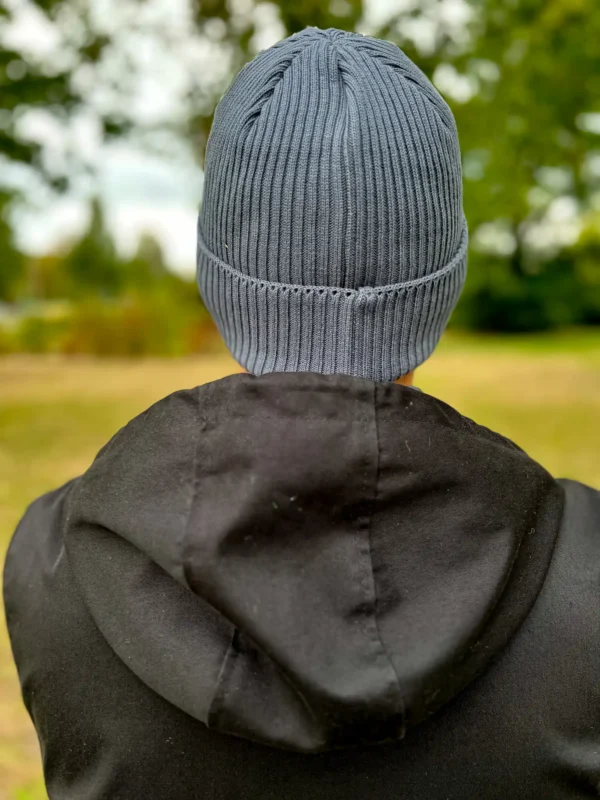 Męska bawełniana czapka beanie logo ekoskórka "Ciemny szary"