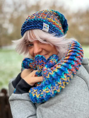 Czapka zimowa slouchy NEVERLAND "Górski potok"