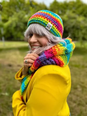 OPASKA podszyta polarem ,,Tęcza"