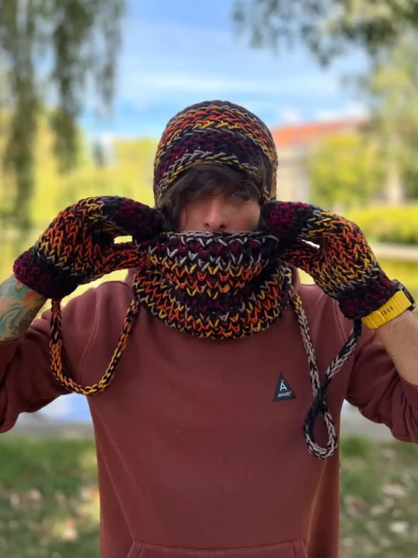 Męska czapka zimowa EXPLORER ,,Ciemna jesień"