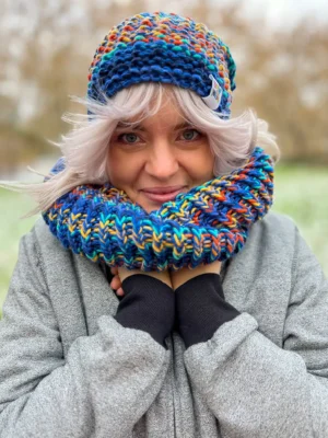 Czapka zimowa slouchy NEVERLAND "Górski potok"