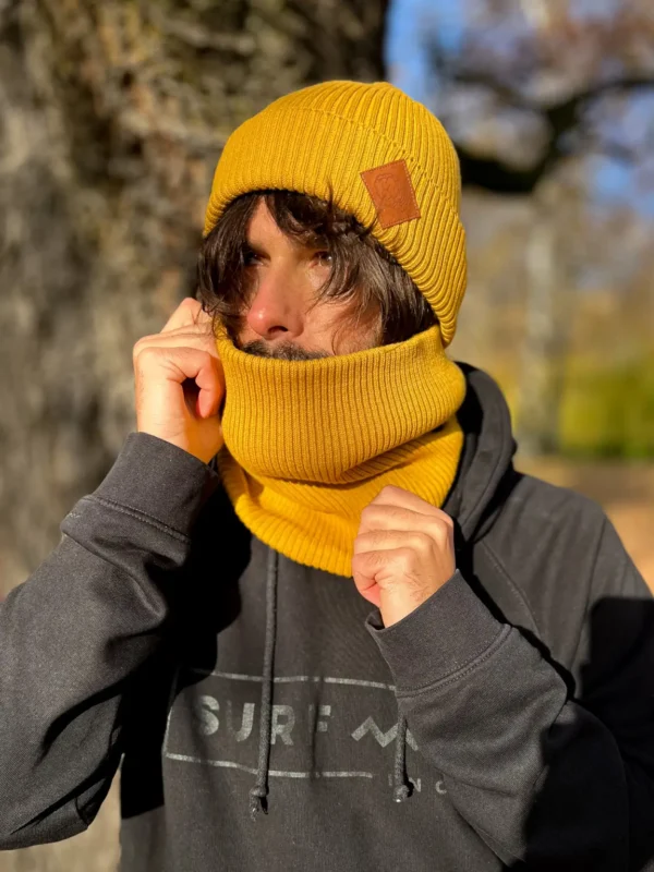 Męska bawełniana czapka beanie logo ekoskórka "Musztardowa"