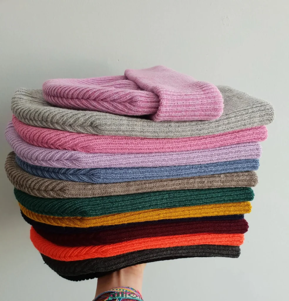 11. czapka beanie