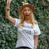 Biały t-shirt oversize Rzygam tęczą