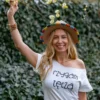 Biały t-shirt oversize Rzygam tęczą