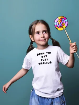 Koszulka dla dziecka biała Bron to: eat play trouble Koszulka dla dziecka biała Bron to: eat play trouble