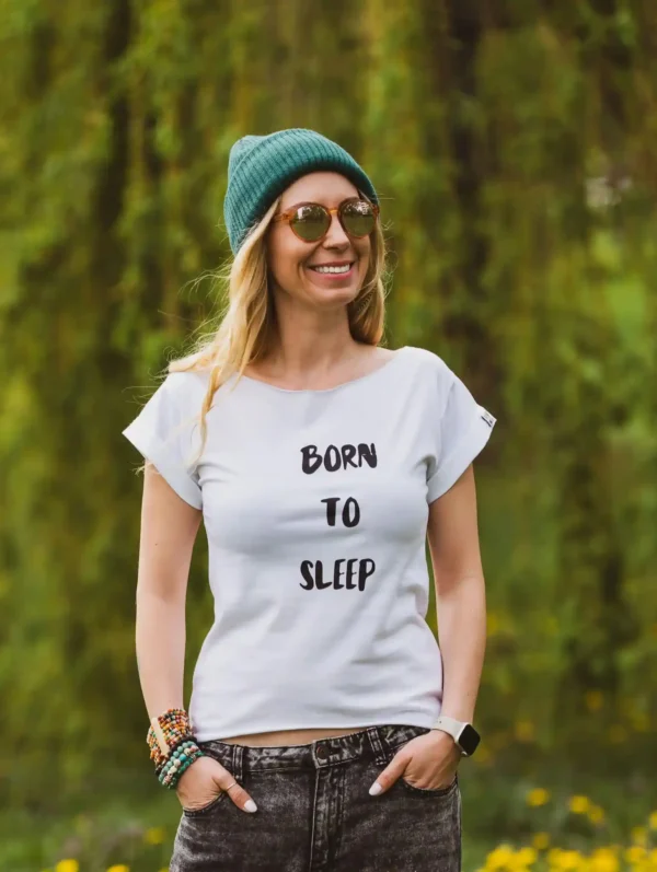 Biała koszulka z napisem Born to Sleep