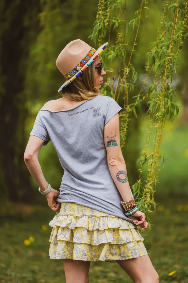 Szary t-shirt oversize Fuckin' positive