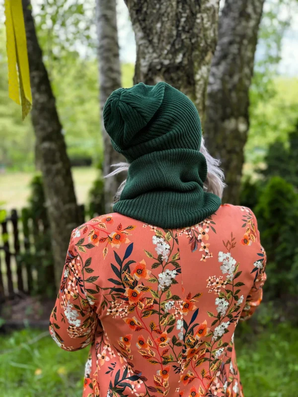Bawełniana czapka jesienna logo ekoskórka "Zielony"