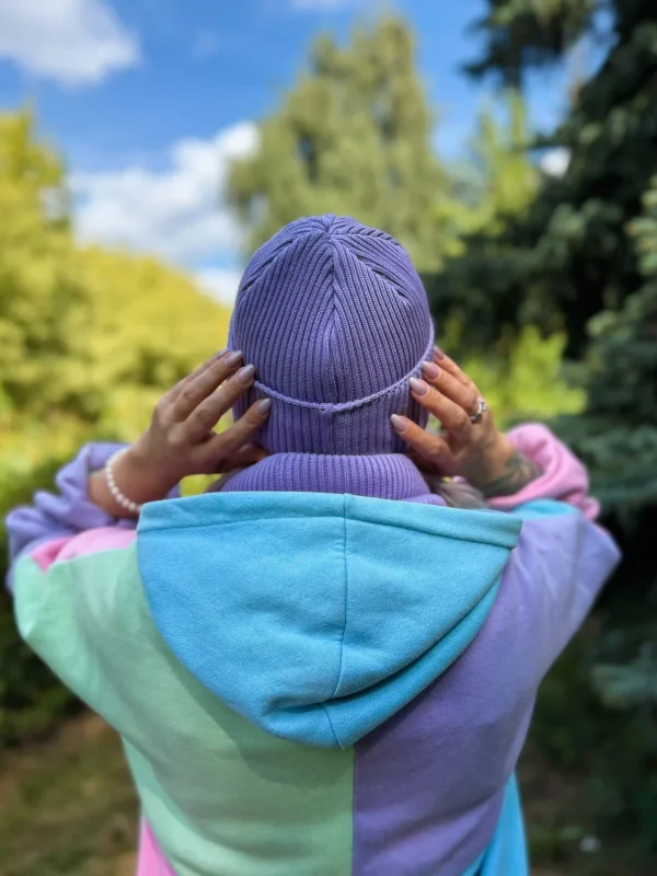 Bawełniana czapka beanie logo ekoskórka "Jasny fiolet"