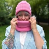 Czapka beanie z bawełny logo kolorowe "Różowy"