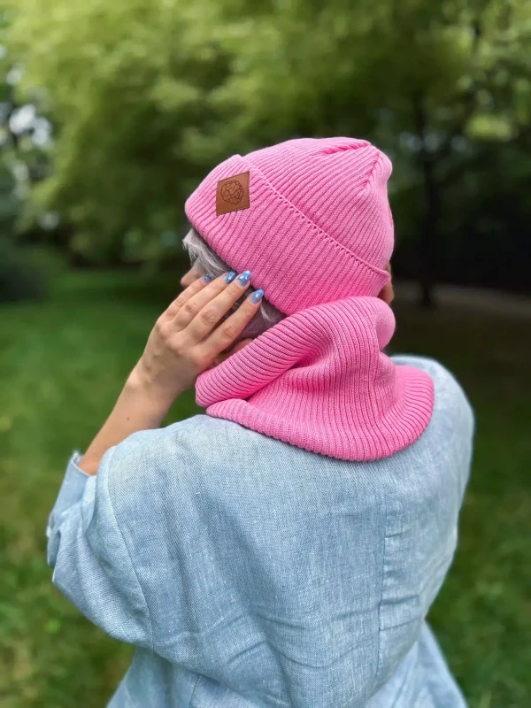Bawełniana czapka beanie logo ekoskórka "Różowy"
