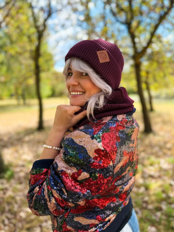 Bawełniana czapka beanie logo ekoskórka "Bordo"