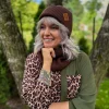 Bawełniana czapka beanie logo ekoskórka "Brąz"
