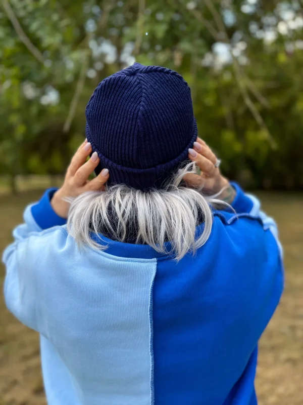 Czapka beanie logo ekoskórka "Granat"