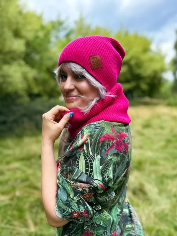Bawełniana czapka jesienna logo ekoskórka "Malina"