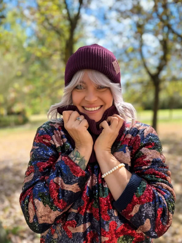 Bawełniana czapka beanie logo ekoskórka "Bordo"