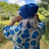 Czapka slouchy logo kolorowe "Niebieski Kobalt"