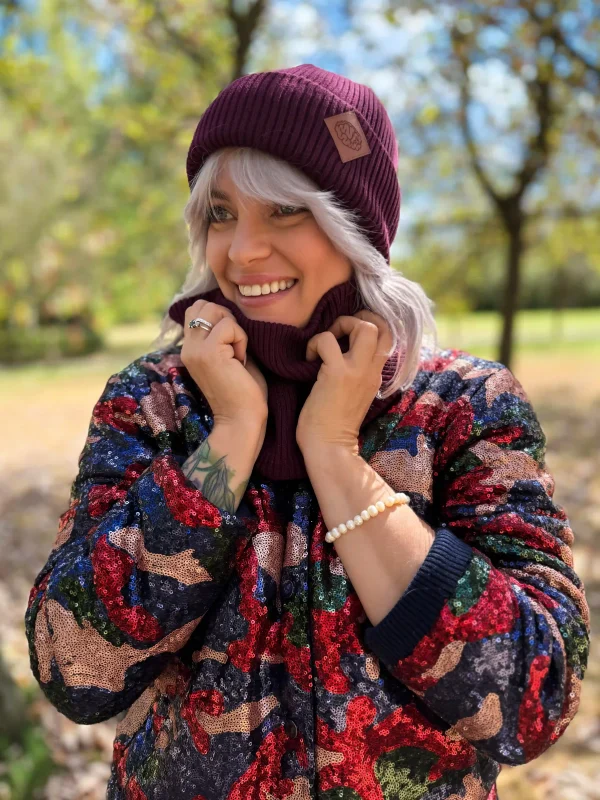 Bawełniana czapka beanie logo ekoskórka "Bordo"
