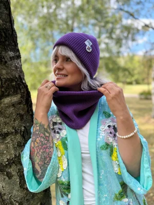 Czapka beanie z bawełny logo kolorowe "Fiolet"