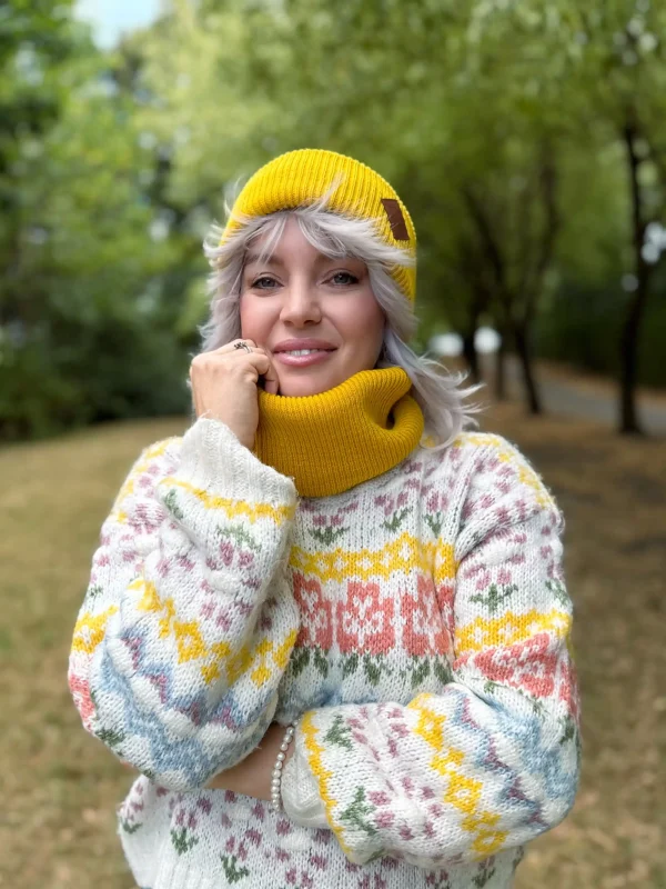Czapka beanie logo ekoskórka "Miodowa"