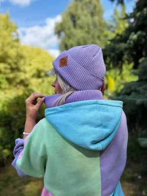 Bawełniana czapka beanie logo ekoskórka "Jasny fiolet"