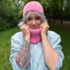 Luźna czapka z bawełny logo kolorowe "Różowy"