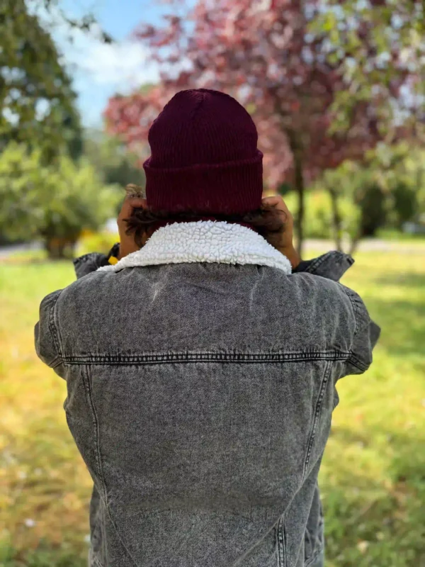 Męska czapka beanie logo ekoskórka "Bordo"