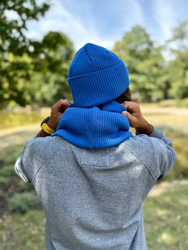 Męska bawełniana czapka beanie logo ekoskórka "Niebieski"