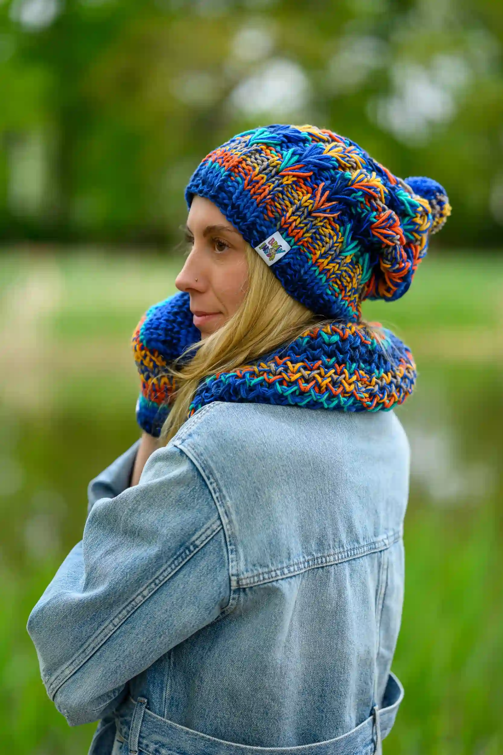 Mały komin MERINO 50% "Górski potok" 21 czapka i komin komplet