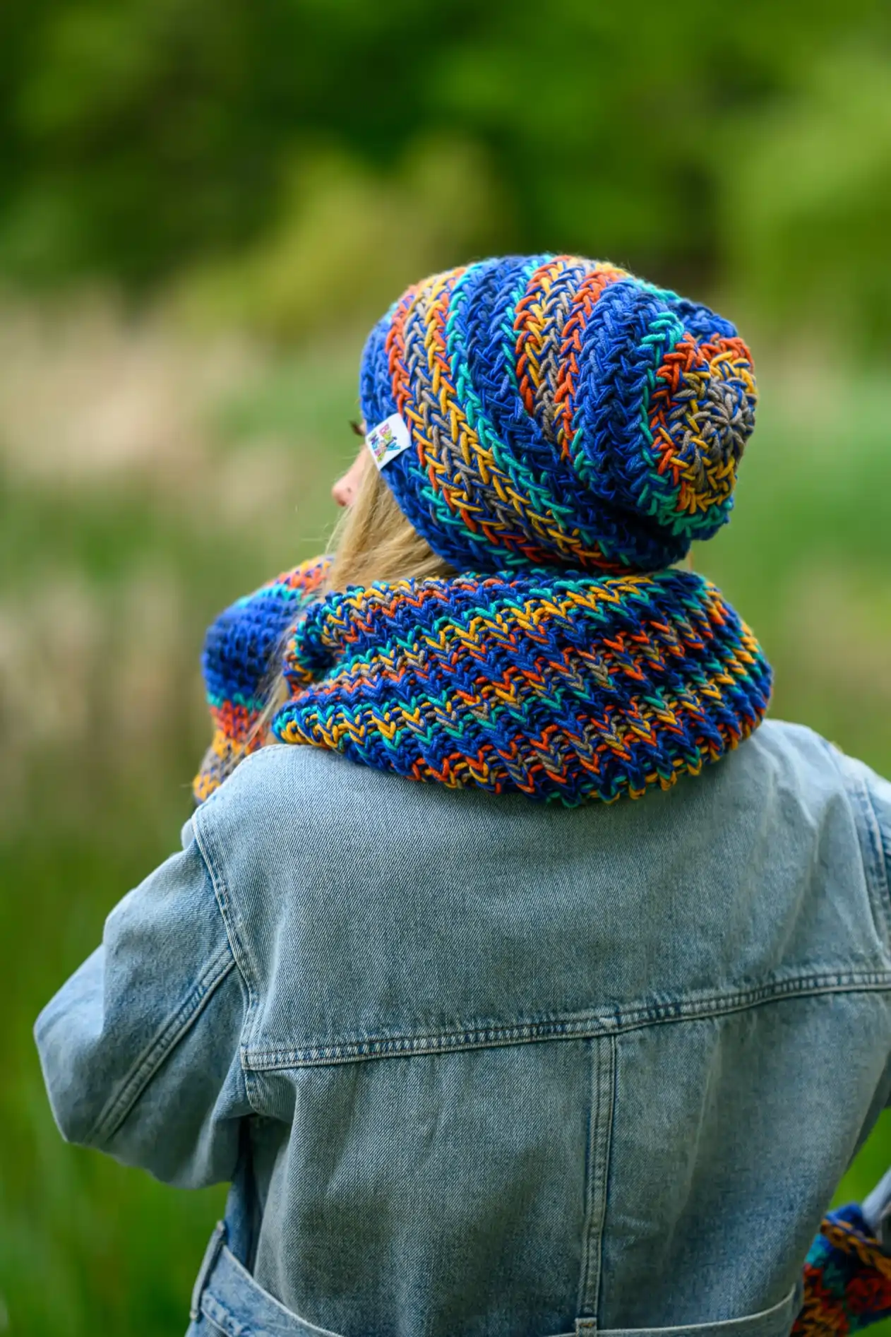 Czapka MERINO 50% "Górski potok" EXPLORER 36 czapka smerfetka na zimę