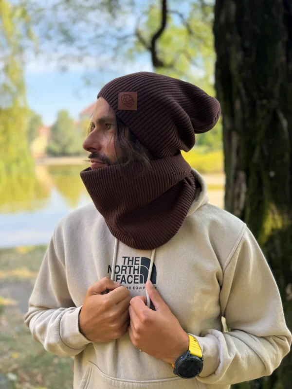 Męska bawełniana czapka jesienna logo ekoskórka "Brąz"