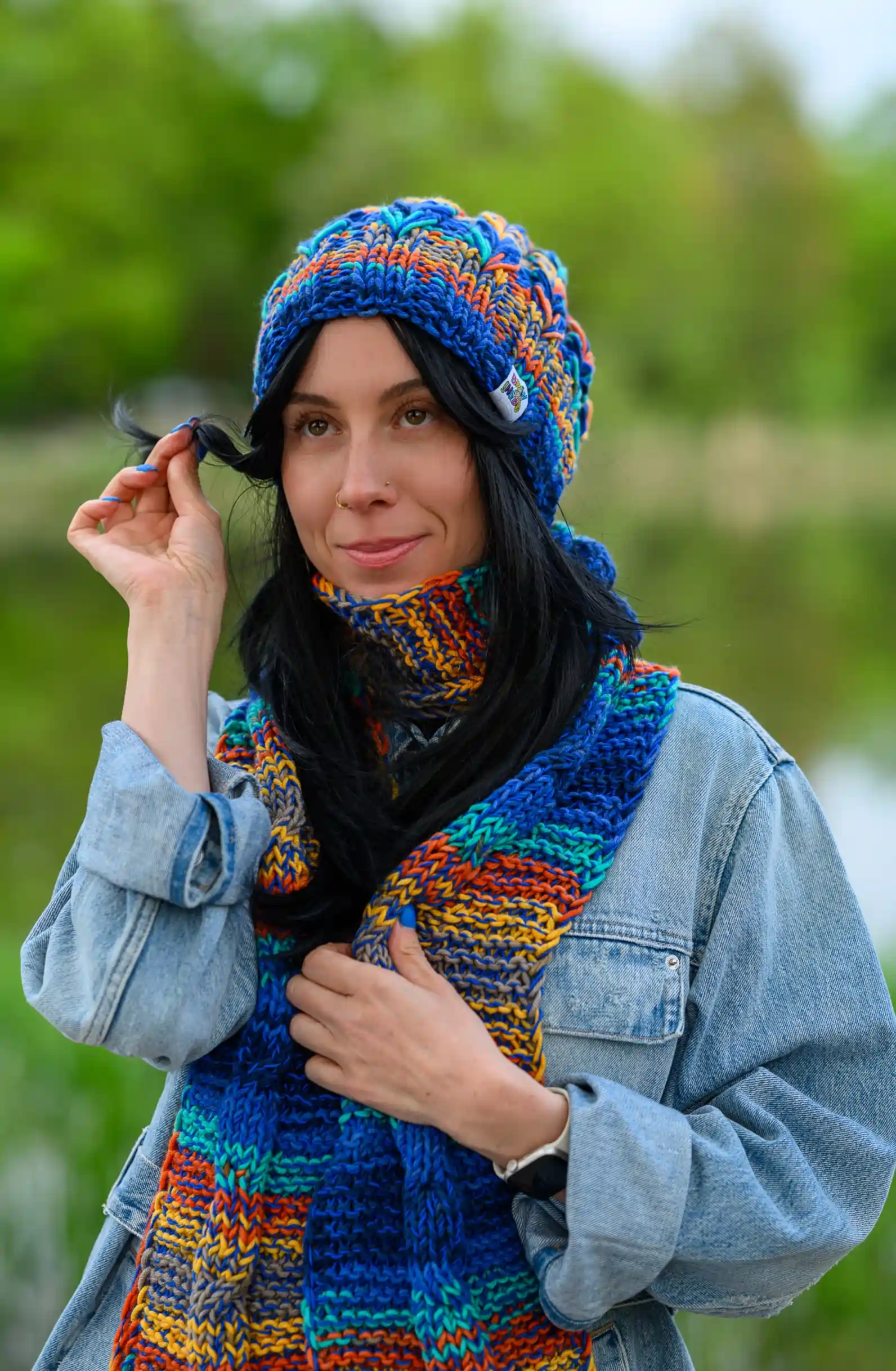 Czapka MERINO 50% "Górski potok" SMILE 15 szalik na drutach