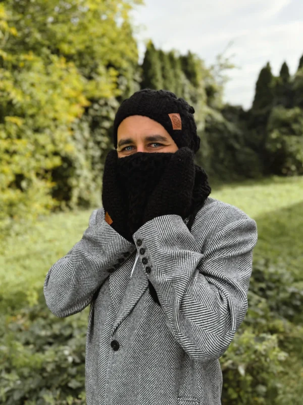 Męska czapka MERINO Smile "Czarny" + podszewka JEDWAB