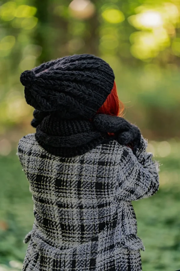 Czapka MERINO Smile "Czarny" + podszewka JEDWAB