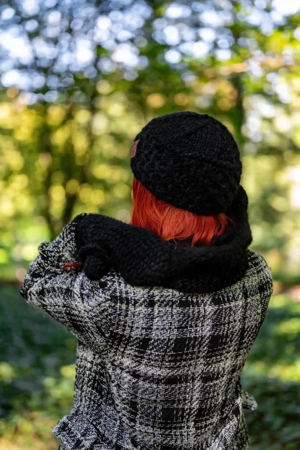 Czapka MERINO Hope "Czarny" + podszewka JEDWAB